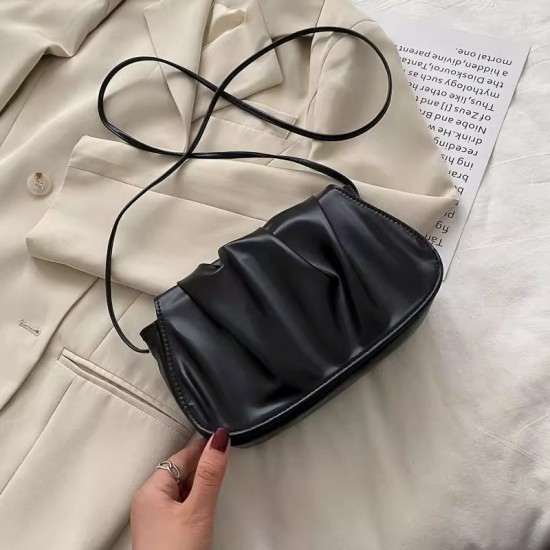 2025 New Trendy Wrinkle-Textured Cloud Armpit Bag - Versatile Commuter Minimalist Handheld/Shoulder/Crossbody Baguette Bag
